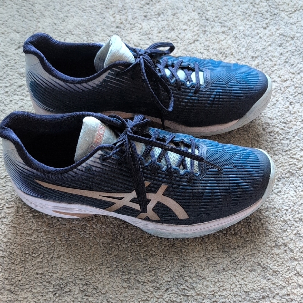 ASICS Tennis Court Shoes Navy and White 🎾